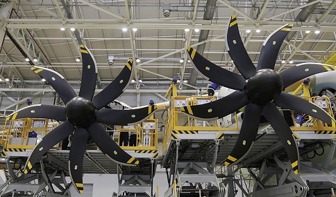 Las exportaciones andaluzas alcanzan 21.300 millones en el primer semestre, con una subida del 6,54% frente a la bajada nacional.