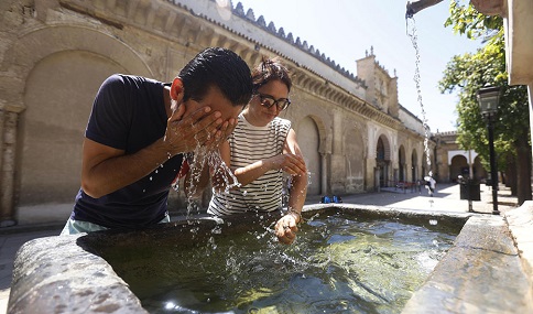 Activos los avisos naranjas por temperaturas en Córdoba y Jaén para hoy viernes y el sábado.