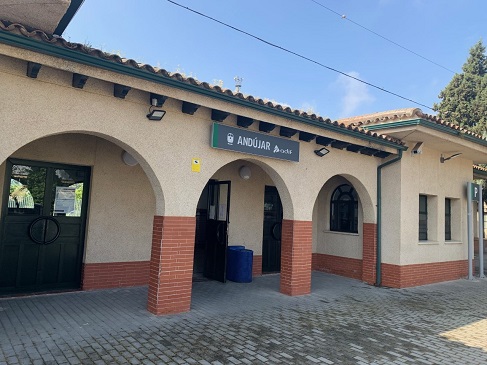 El Ayuntamiento de Andújar emite un comunicado sobre el cierre de las taquillas de la estación de tren de Andújar.