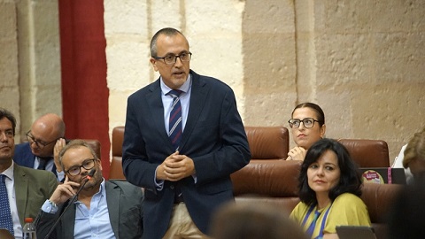 Bonilla valora el aumento de la plantilla fija del SAS en Jaén e incide en “el enorme esfuerzo” de la Junta para mejorar la atención sanitaria.