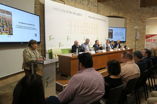 Diputación acoge la presentación del libro “Ni rebeldes, ni primitivos” sobre la contribución del mundo agrario a la democracia.