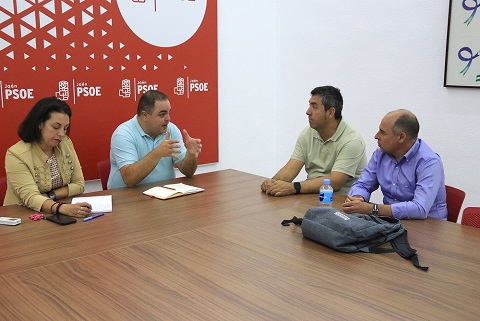 El PSOE respalda las reivindicaciones de los trabajadores de Veiasa «ante la congestión que la Junta está provocando en las ITV».