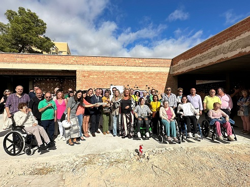 La Junta impulsa la construcción del centro de día de Adacea con una ayuda de 1,2 millones de euros.