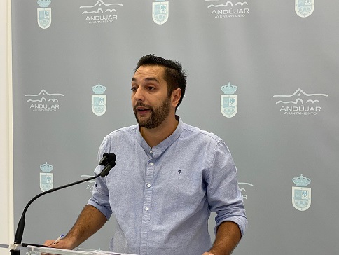 Más de 3.200 palomas capturadas en siete meses para reducir su sobrepoblación en Andújar.