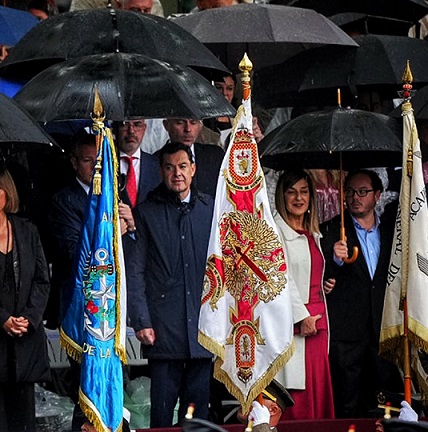 Juanma Moreno: «Hoy es un día para defender la unidad, el proyecto de España y para sentirnos orgullosos de ser españoles”.