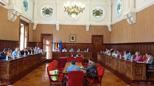 Reyes reivindica una discriminación positiva hacia Jaén: “Merecemos el mismo trato que otras provincias”.