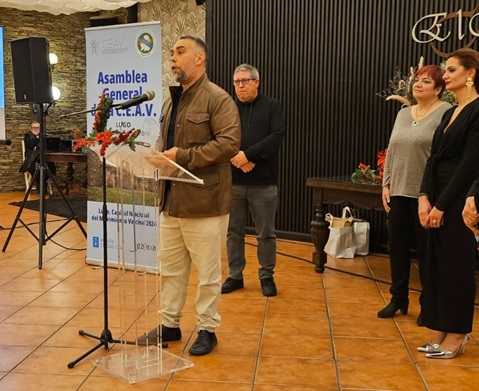 El secretario general de FACUA recibe el reconocimiento de la Confederación Estatal de Asociaciones Vecinales.