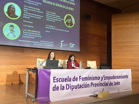 La Diputación aborda en un seminario la violencia de género en las redes sociales e Internet.