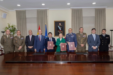 El presidente de la Diputación firma la cesión al INTA de los terrenos para el campus de pruebas avanzadas del CETEDEX.