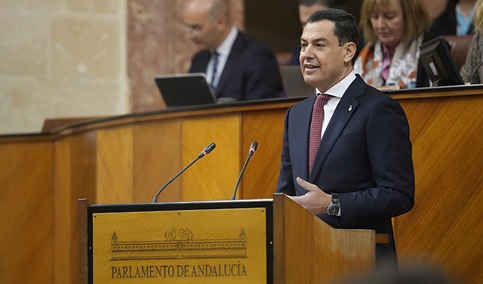 Juanma Moreno anuncia un «plan de empleo extraordinario» para la provincia de Jaén en 2025 dotado con siete millones de euros.