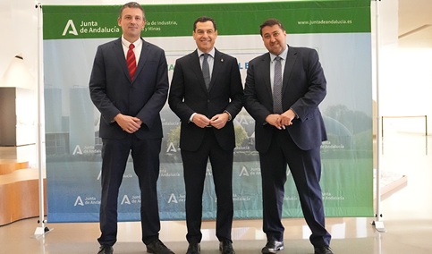 Juanma Moreno afirma que la Alianza del Biogás acerca a Andalucía a ser referente en el mercado de la descarbonización.