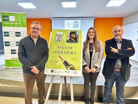 David Uclés será el protagonista de la IX Edición del Aula de Literatura.