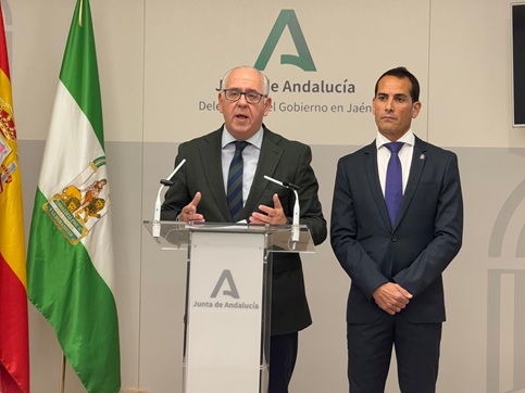 Jesús Estrella reitera “la apuesta sin precedentes de la Junta por la educación de calidad en Jaén”.