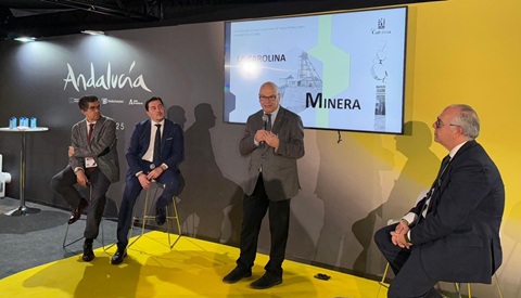 Fernández subraya la apuesta del Gobierno de España por la modernización del sector turístico jiennense con casi 70 millones de euros de inversión.