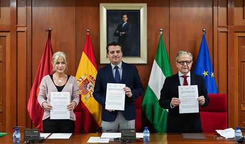 Junta, Diputación y Ayuntamiento de Córdoba reafirman su compromiso con la exhumación de las fosas de los cementerios de La Salud y San Rafael.