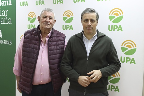 Cristóbal Cano presenta su candidatura a la Secretaría General de UPA.