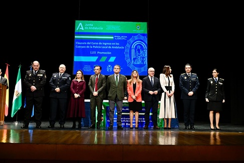 58 policías locales superan el Curso de Ingreso del IESPA y se incorporan en 22 municipios andaluces.