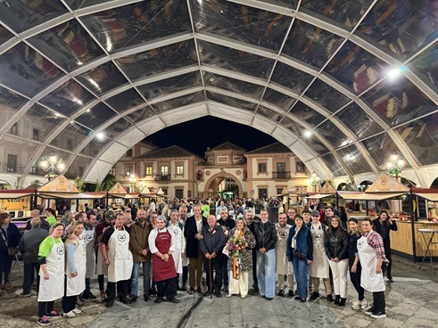Inaugurada en Andújar la II Feria de la Carne de Monte.