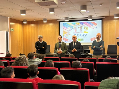 La Junta trabaja en la difusión de la cultura de la prevención y la autoprotección entre los más pequeños.