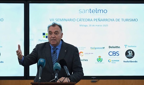 Más de 180 agentes participan en la Ley de Turismo Sostenible para responder a los retos del sector.