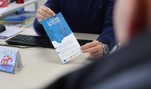 Más de dos millones de andaluces, invitados a participar en el cribado de cáncer de colon.