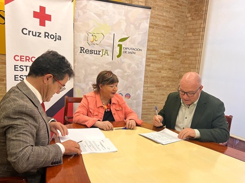Resurja y Cruz Roja se unen para impulsar acciones de sensibilización ambiental en la provincia de Jaén.