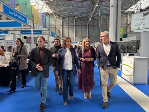 Jaén presume de parques, espacios naturales y biodiversidad en la Feria de los Pueblos.