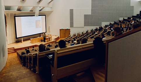 La Junta aportará una partida adicional de 21 millones para financiar al sistema público universitario.