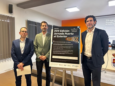 El Ayuntamiento de Andújar impulsa el comercio exterior con la XVII Jornada Puerta al Exterior.