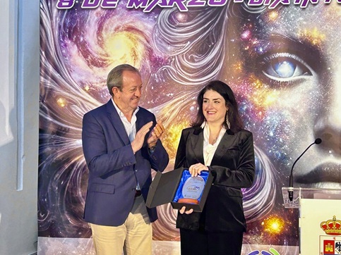 «Universo 8M»: El Ayuntamiento de Andújar celebra el Día de la Mujer honrando a las mujeres en la Ciencia.