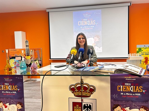 Más de 20 centros educativos y entidades participan en la VII Feria de las Ciencias de Andújar.