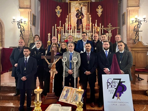 El Gran Poder de Andújar presenta el logotipo conmemorativo para su 75 Aniversario.