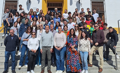 Alumnos italianos y franceses son recibidos en el Ayuntamiento de Bailén en el marco del programa Erasmus Plus.