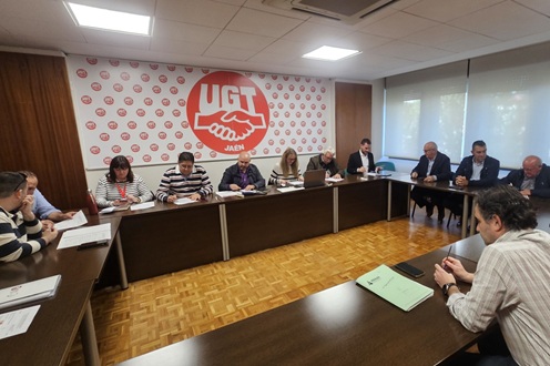 UPA Jaén firma la actualización de las tablas salariales del convenio del campo, que supone una subida del 3,21% para adaptarlas al nuevo SMI.