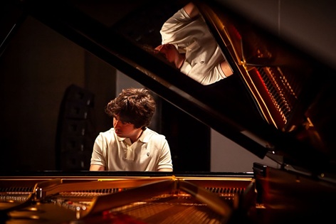 16 pianistas logran el pase a la segunda prueba eliminatoria del 66º Premio “Jaén” de Piano.