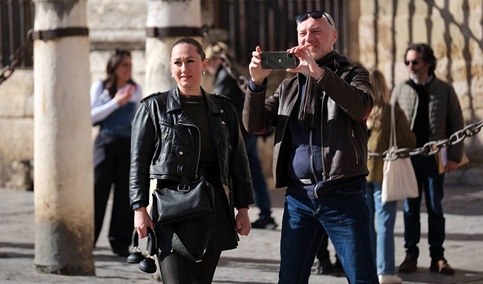 Los alojamientos hoteleros andaluces prevén una ocupación del 75,7% durante el puente de mayo.
