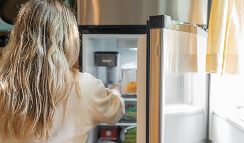 Salud recomienda verificar el estado de los alimentos antes de su consumo tras el apagón.