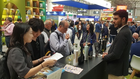 Expoliva 2025 registra más de 52.000 visitantes y la participación de más de 1.600 profesionales extranjeros.