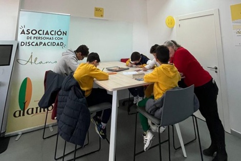 El Punto Vuela de Alcalá la Real se alza con uno de los Premios Nacionales del Día de Internet.