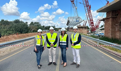 La ampliación del puente de Villa del Río llega a su recta final con el 85% de la obra ejecutada.