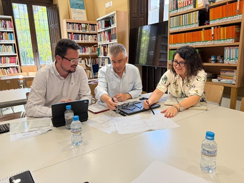 Diputación y Ayuntamiento de Martos comienzan a diseñar la programación de la XII Fiesta del Primer Aceite de Jaén.