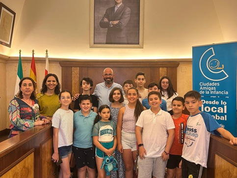 El Consejo Local Infantil de Andújar celebra su sesión ordinaria con la participación activa de la infancia.