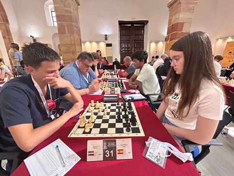 Andújar da la bienvenida al I Torneo Internacional de Ajedrez “Lince Andújar Chess Open”.