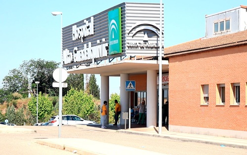 Latorre exige a Juanma Moreno que “pida perdón” a la comarca por el desmantelamiento del Hospital de Andújar.