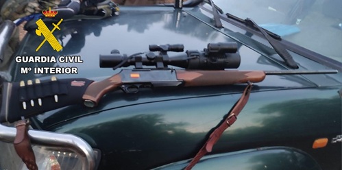 La Guardia Civil investiga a dos personas por caza furtiva en Santisteban del Puerto.