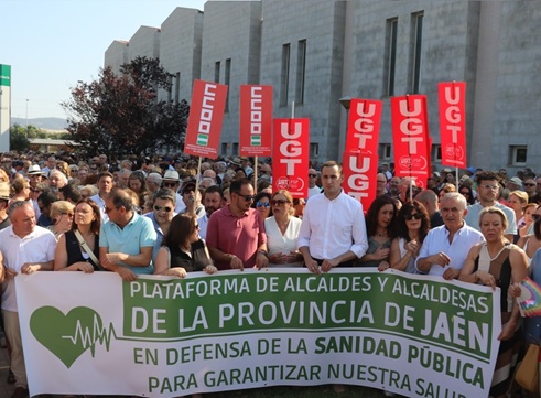 Latorre: “Juanma Moreno ha venido a cargarse el Hospital de Andújar”.