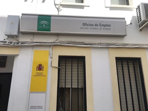 El paro baja en la provincia de Jaén en mayo con 740 desempleados menos.