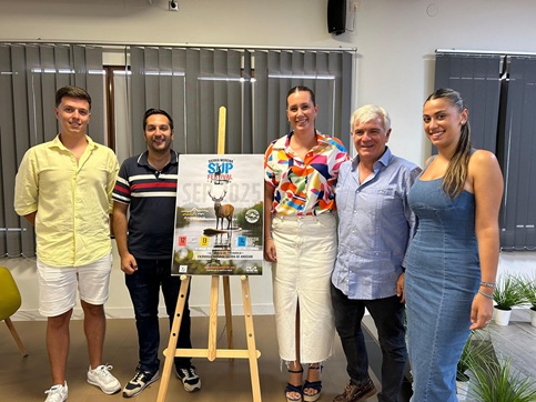 El Ayuntamiento de Andújar impulsa el primer “Sierra Morena Sup Festival 2025”, un evento pionero que une deporte y naturaleza.