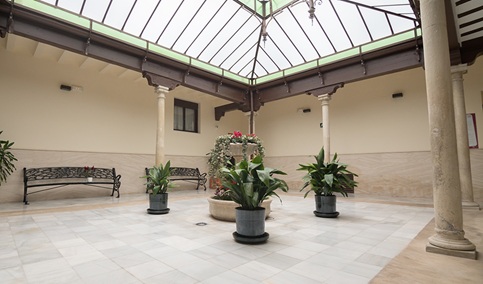 La Junta acoge a 731 mujeres en los centros para víctimas de violencia de género hasta junio.