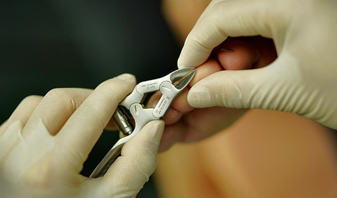 El SAS incorporará podólogos en Primaria en las ocho provincias andaluzas a partir de septiembre.